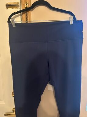 lululemon athletica Navy Ankle & Cropped Pants